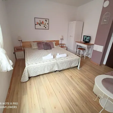Guest house Sunflowers 2*