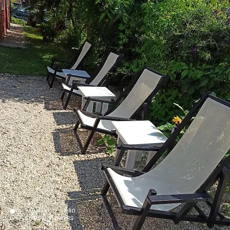 Sunflowers Gæstehus 4*