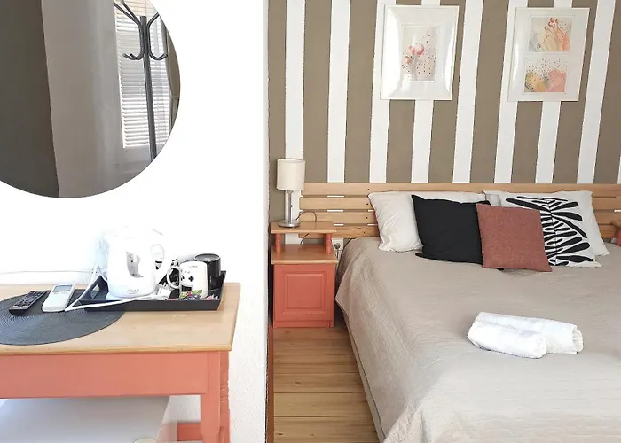 Sunflowers Gæstehus 3*