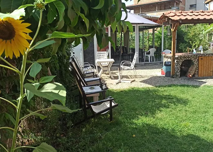 Sunflowers Gæstehus